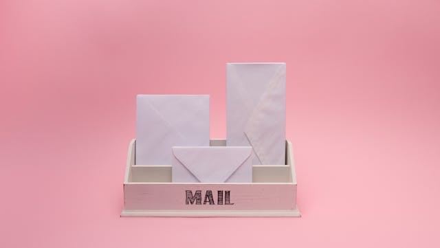 3 enveloppes bien rangées