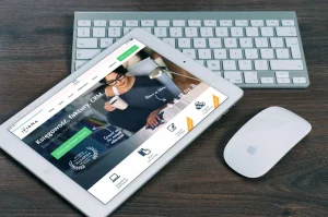 un site web sur une tablette